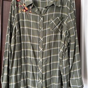 TERRA & SKY SIZE 2X / 20W-22W SOFT FLEECE BLOUSE SHIRT, NICE!